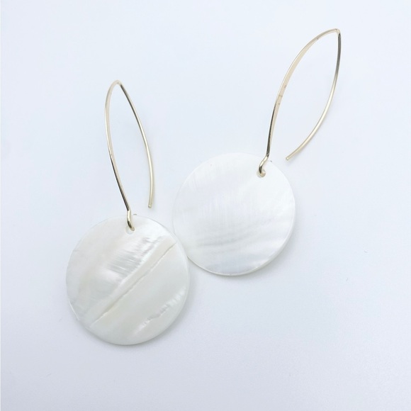Joliet Jewelry - DROP Dangle Pearl Earrings